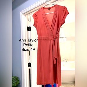 Ann Taylor peachy dress